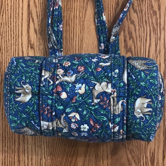 Vera Bradley Classic 100 Handbag in Animal Kingdom - Like New! - Picture 5 of 13